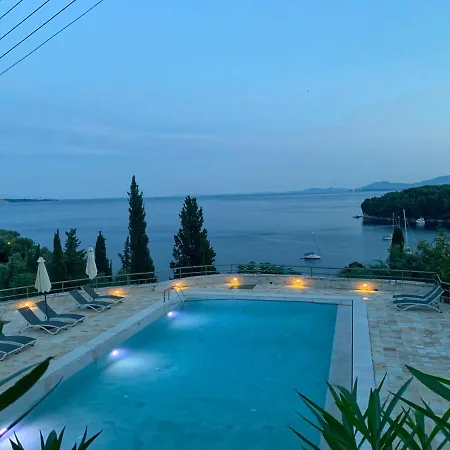 Paleopetres K-seven - Premium - - Kalami (Corfu)